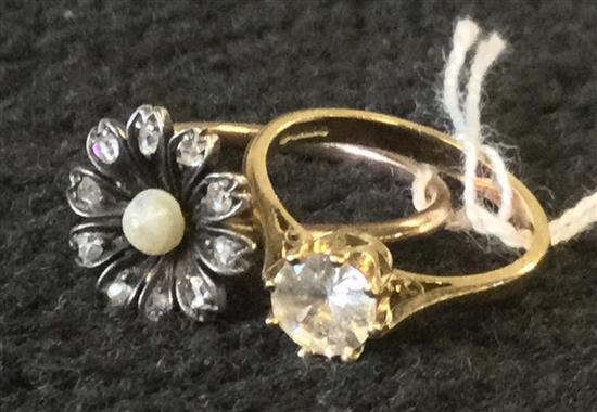 Yellow sapphire ring and another gem set ring